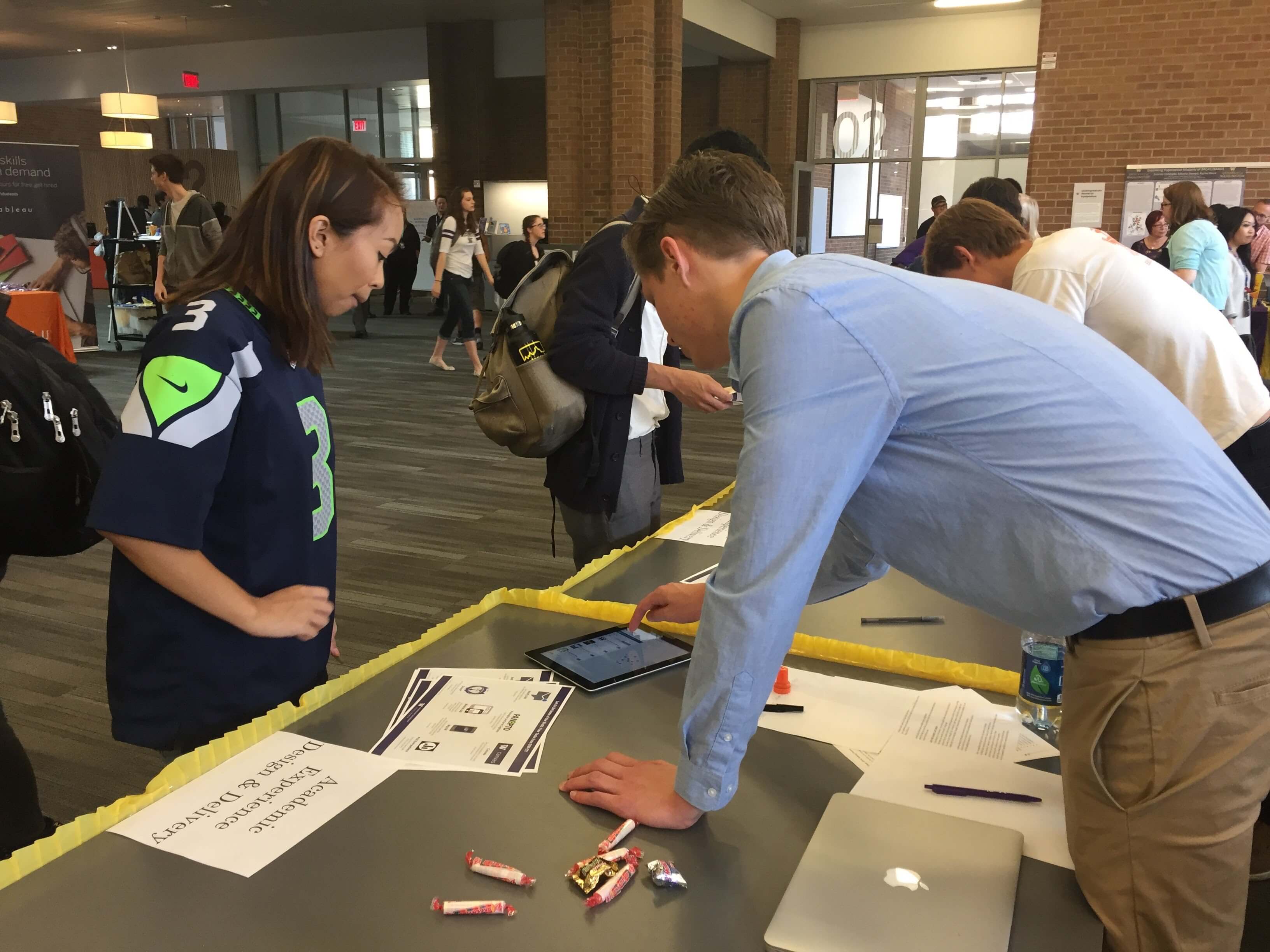 Vincent tellings students about Scout at a technology expo